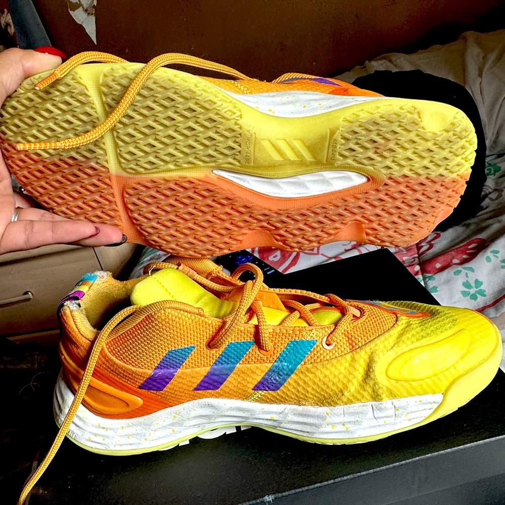 Adidas Exhibit A Candace Parker Orange/Yellow/Fuschia size 10